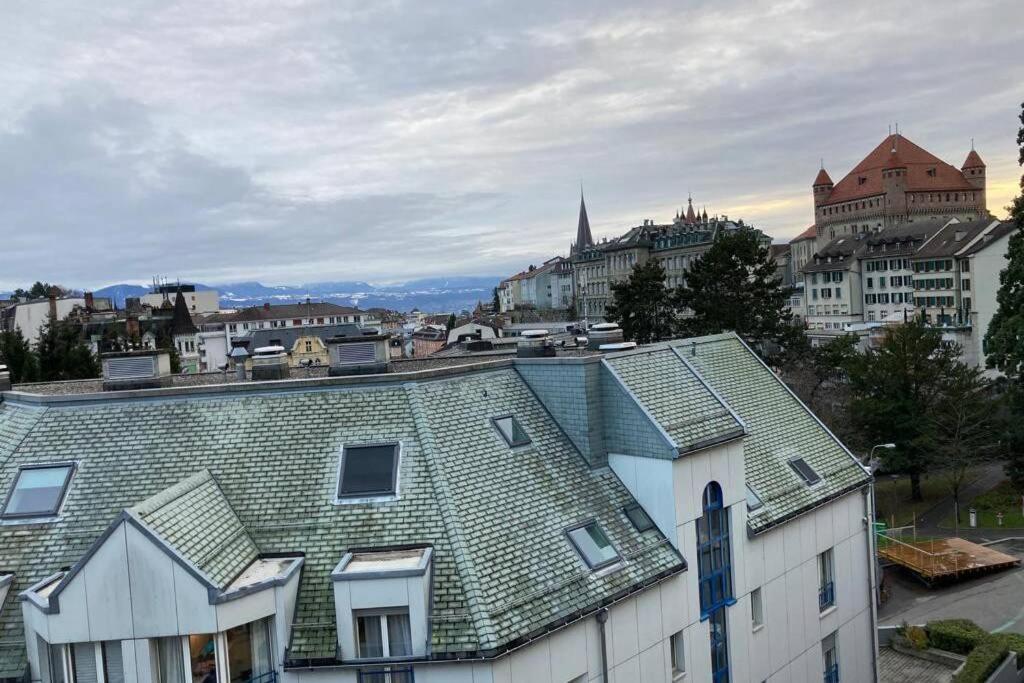 Joli 2 Pieces Dernier Etage, Lausanne Centre ภายนอก รูปภาพ