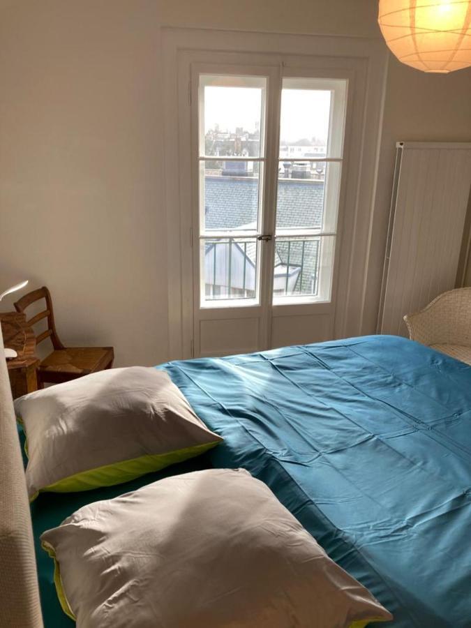 Joli 2 Pieces Dernier Etage, Lausanne Centre ภายนอก รูปภาพ